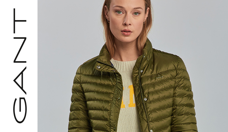 Lightweight feather jacket for the cold days