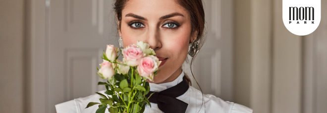 Captivating Gaze, Radiant Complexion Captivating Gaze, Radiant Complexion
