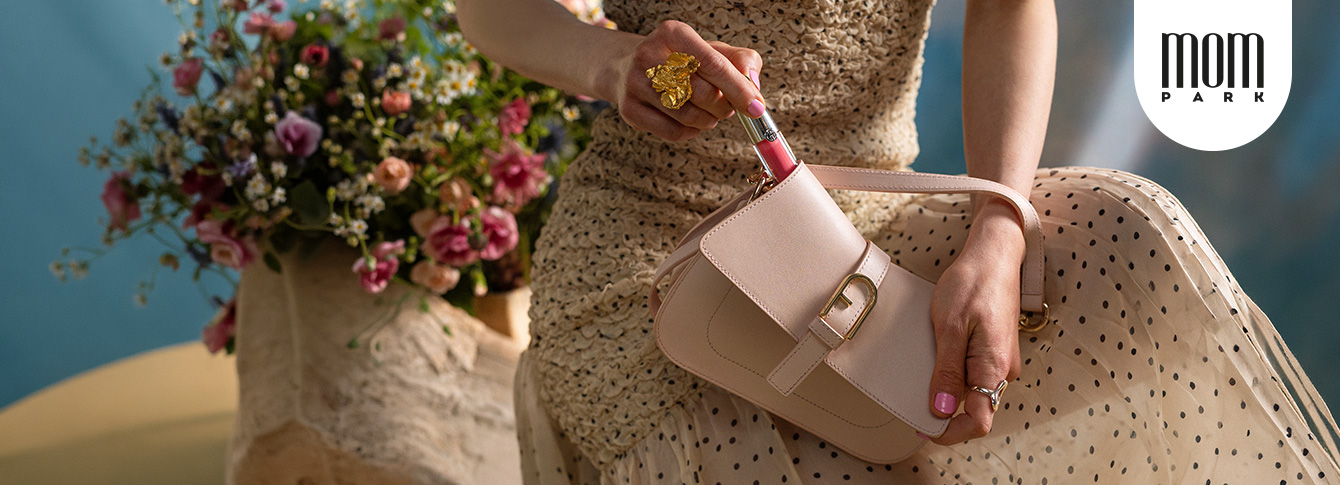 FASHIONABLE AND ELEGANT LOOKS FOR WEDDING SEASON